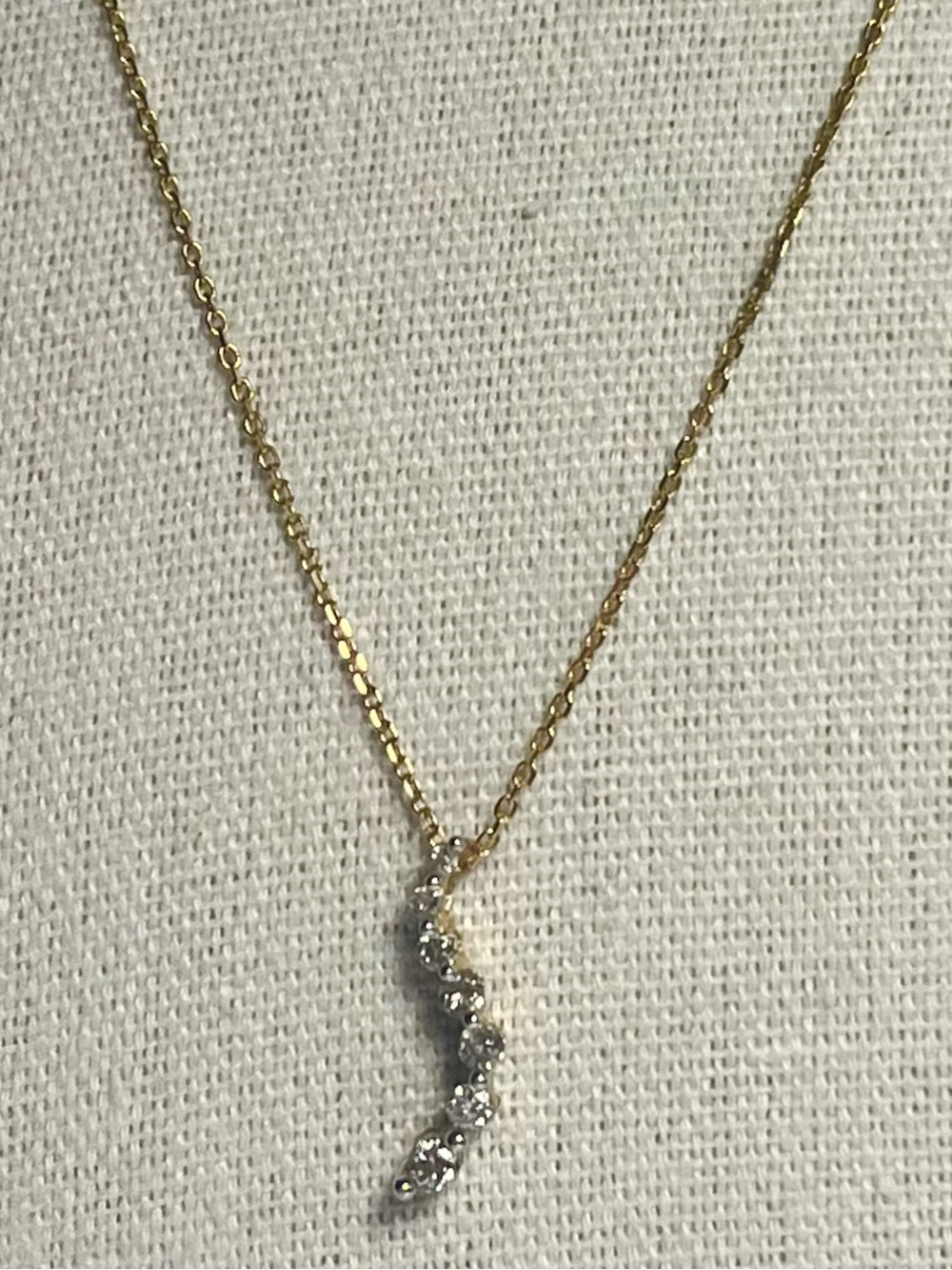 14k Solid Gold Genuine Diamond Journey Pendant 18” Necklace - Picture 3 of 9